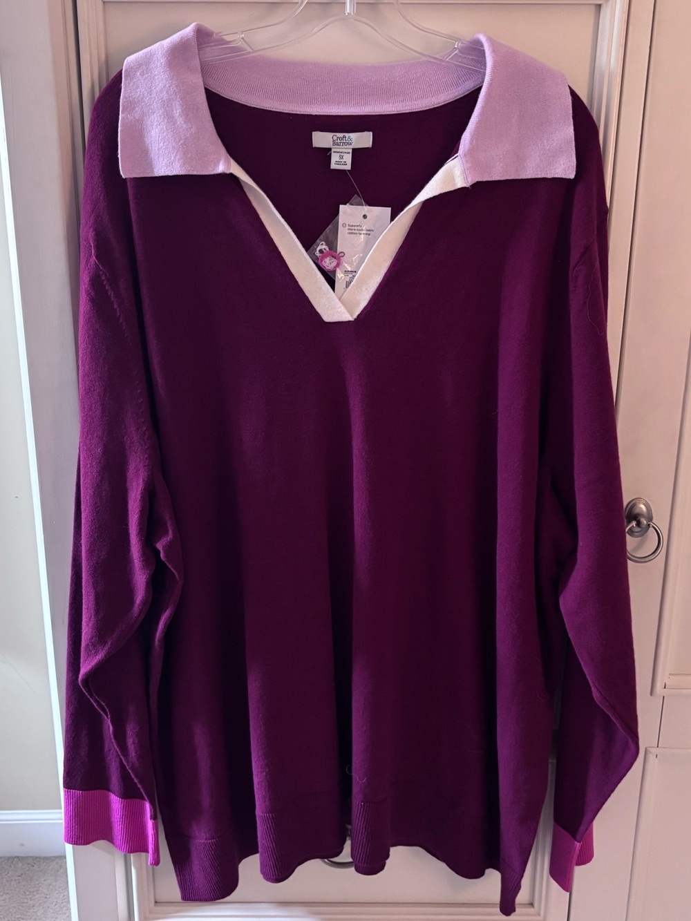 croft & barrow Plum V-Neck Pullover with Light Lavender Collar
